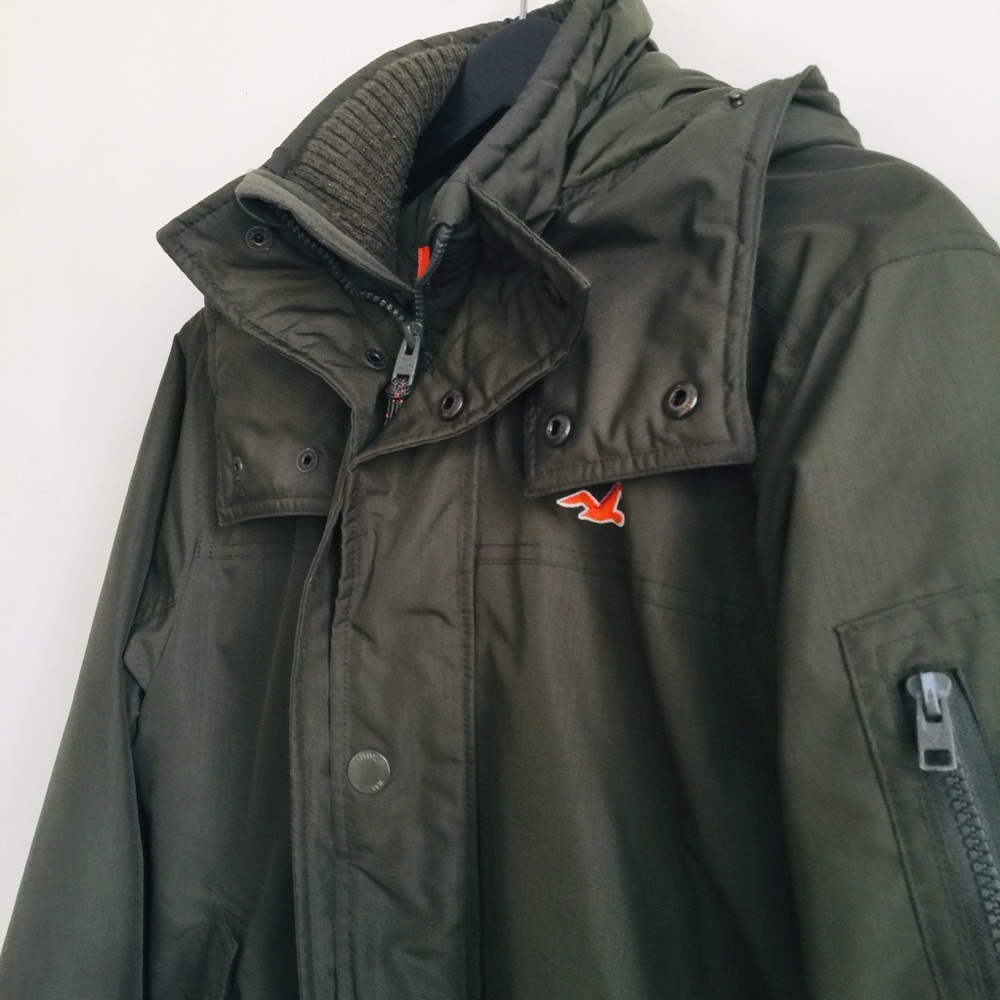 Fall time Green coat - Picture 4 of 8